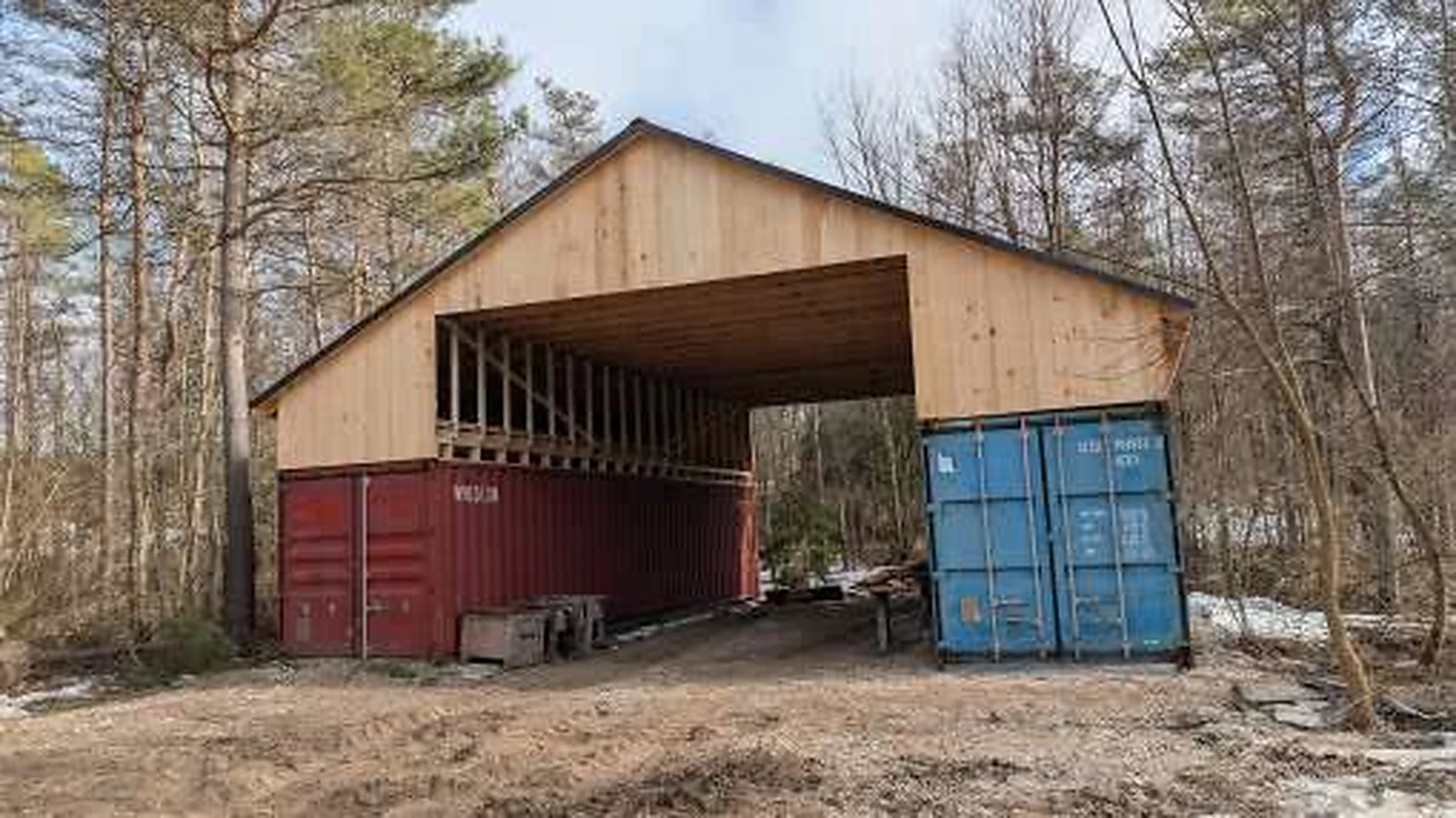 Covered storage structure